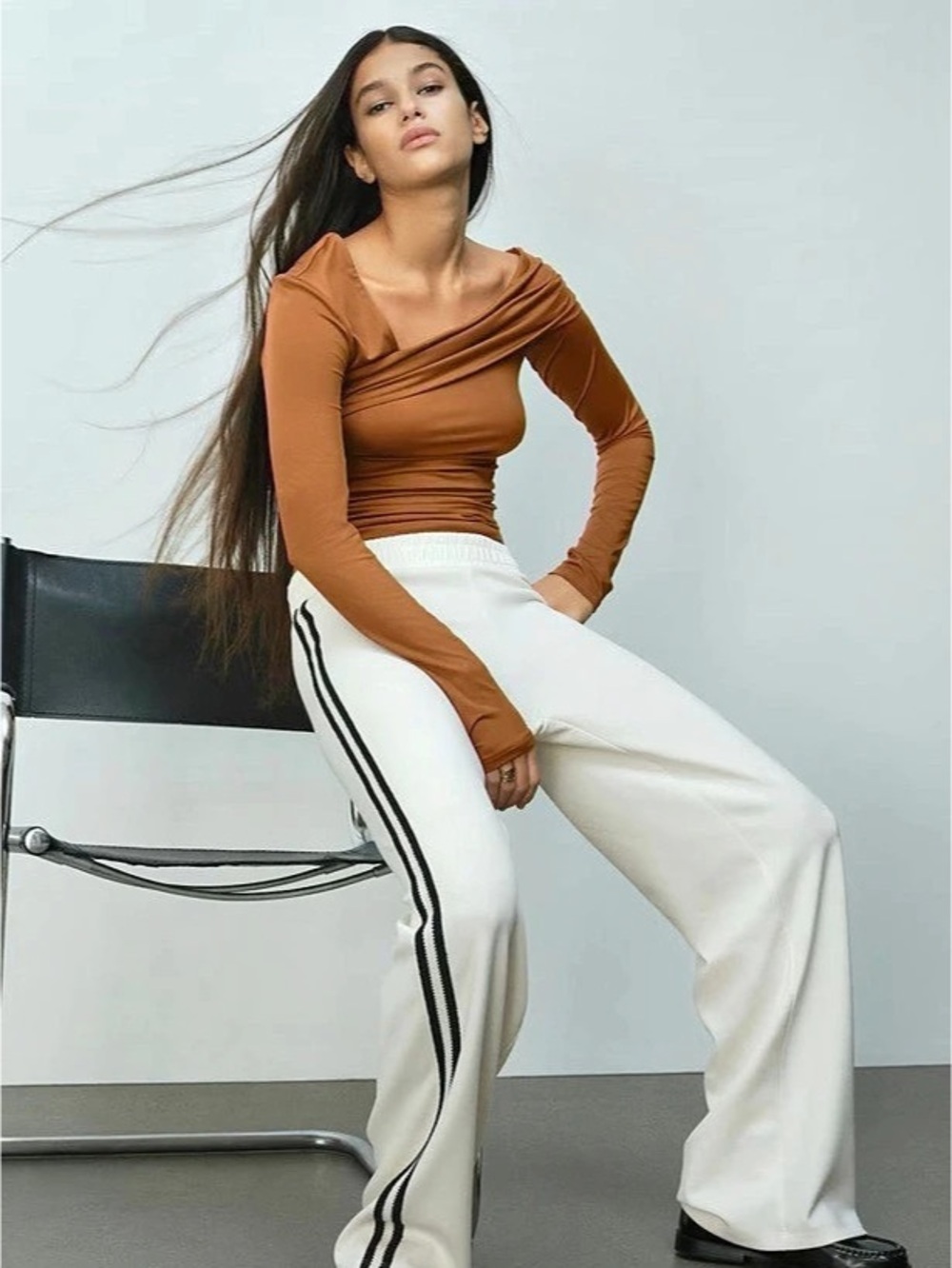 H&M new with tags Asymmetrical Draped Top Brown Long Sleeve
